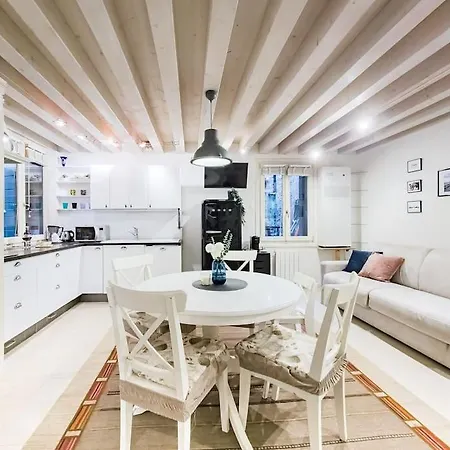 Serenissima Charming - In The Heart Of Apartment
